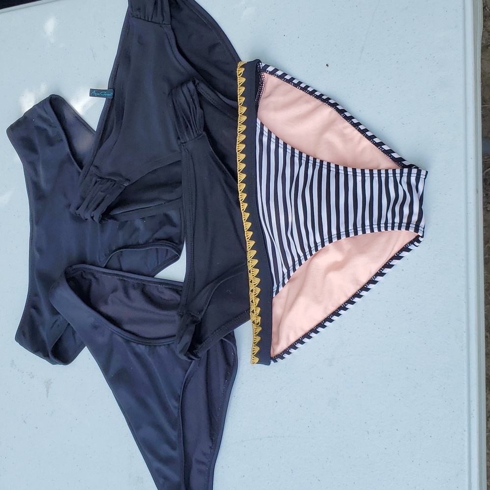 Bathing suit